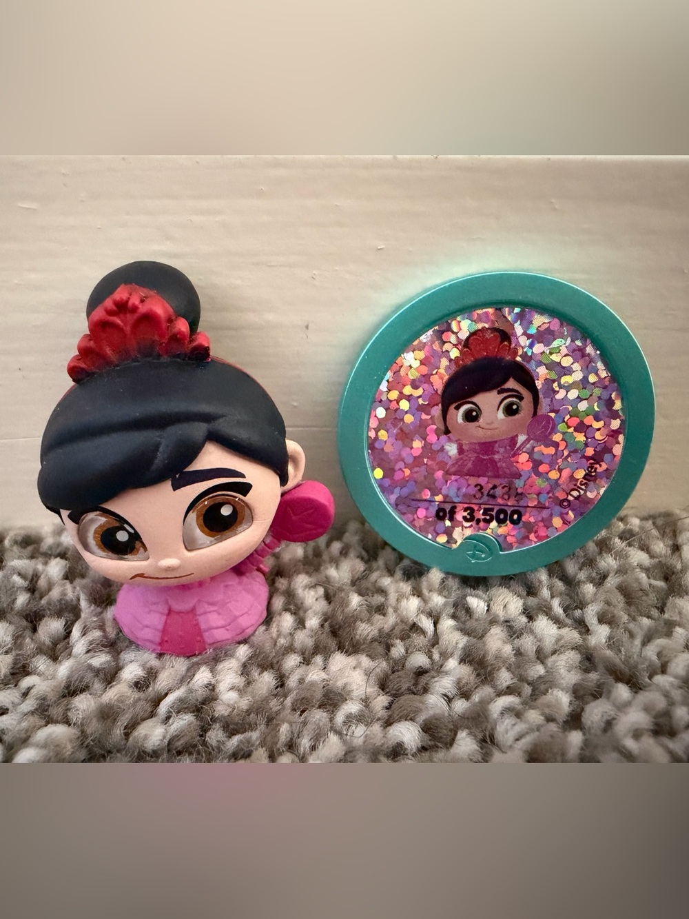 LIMITED EDITION DOORABLES w/ COIN